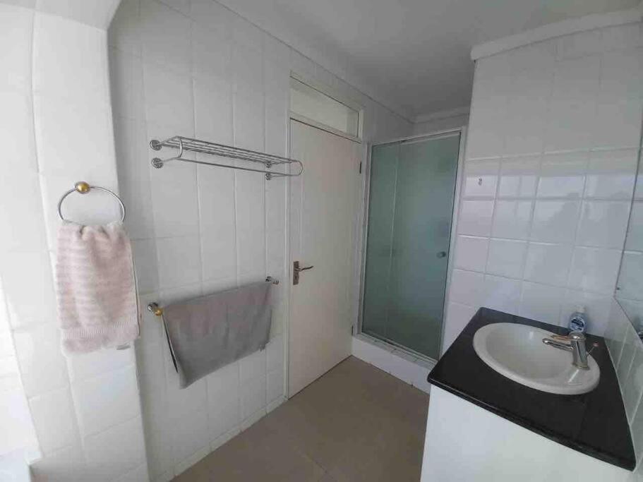 Waterfront - 1 South Quay Lovely Two Bed On Water Knysna Exterior foto